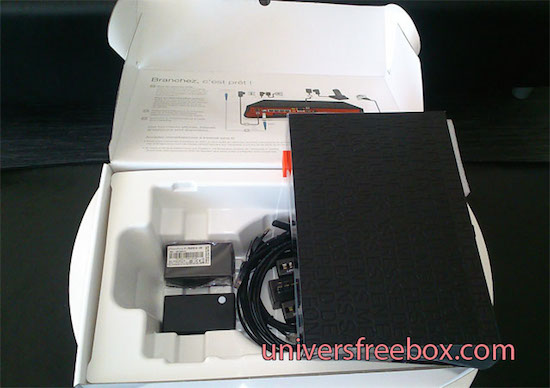 Freeplug classic Freebox (boîtier pour courant porteur de ligne CPL) :  : Informatique