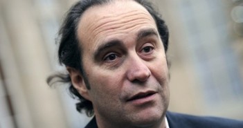 « Une situation ubuesque » à Nice-Matin selon Denis CARREAUX pour Le Point