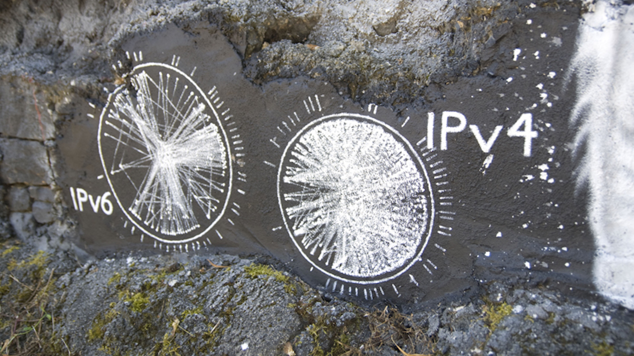 Why is IPv6 more advanced in Free and Free Pro on fixed network and not on mobile network?