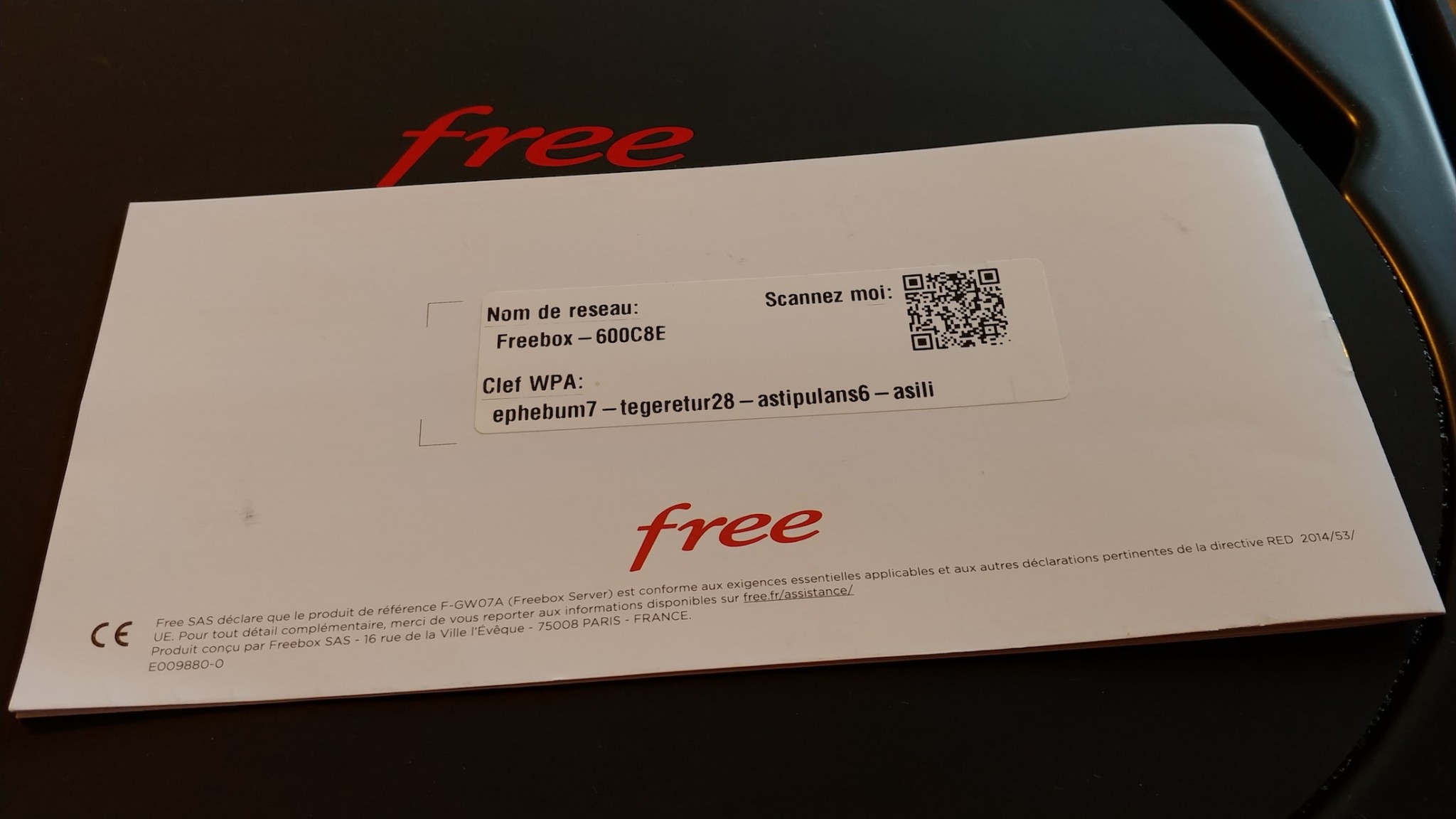 comment changer le code wifi sur une box free
