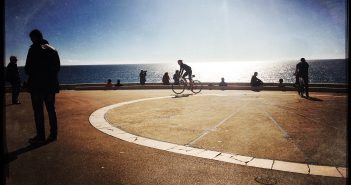 Un Free Center prochainement à Nice ?
