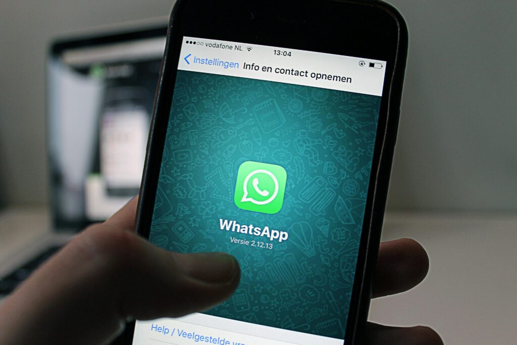 balise alt = WhatsApp 3 milliards utilisateurs