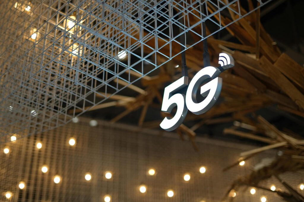 balise alt = 5G industrielle France